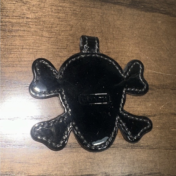 Coach Skull and Crossbones Keychain Charm (missing Keychain Ring) - Picture 2 of 3